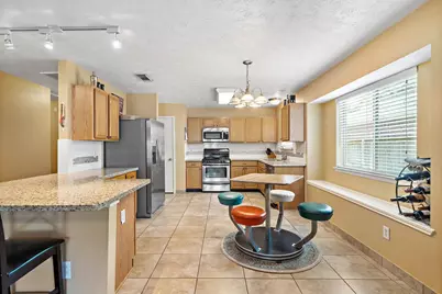 18223 Lundar Lane, Tomball, TX 77377 - Photo 5