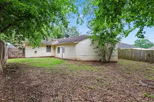 10482 Twin Circles Dr, Montgomery, TX 77356 - Photo 15