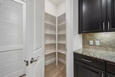 2120 Kipling Street #207, Houston, TX 77098 - Photo 15