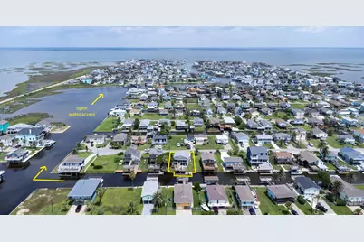 16627 Bermuda Way, Jamaica Beach, TX 77554 - Photo 3