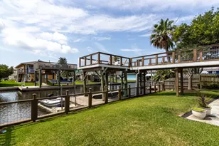 16627 Bermuda Way, Jamaica Beach, TX 77554 - Photo 35