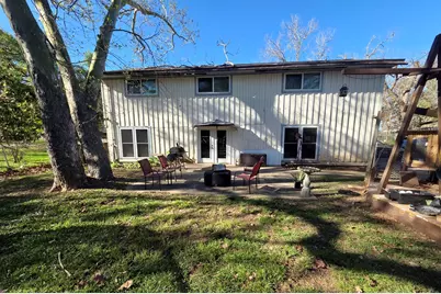 451 Southern Oaks Drive Drive, Lake Jackson, TX 77566 - Photo 3