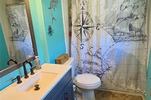 451 Southern Oaks Dr Dr, Lake Jackson, TX 77566 - Photo 13