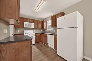 5051 Willow Point Dr, Conroe, TX 77303 - Photo 15