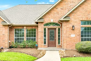 1008 Mockingbird Ln, Richwood, TX 77531 - Photo 3