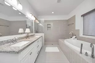 1628 W 24th St, Houston, TX 77008 - Photo 7