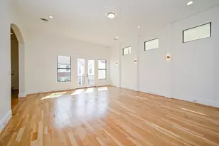 1825 W 24th St, Houston, TX 77008 - Photo 7