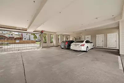 1602 Elgin St Street #11, Houston, TX 77004 - Photo 35