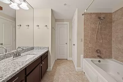 1602 Elgin St Street #11, Houston, TX 77004 - Photo 31