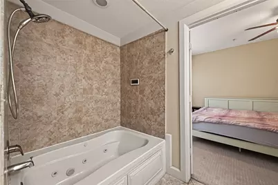 1602 Elgin St Street #11, Houston, TX 77004 - Photo 33