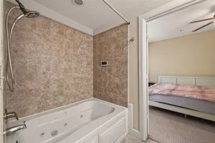 1602 Elgin St St, Houston, TX 77004 - Photo 33
