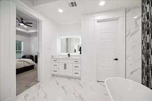 671 Rd 6609, Dayton, TX 77535 - Photo 19