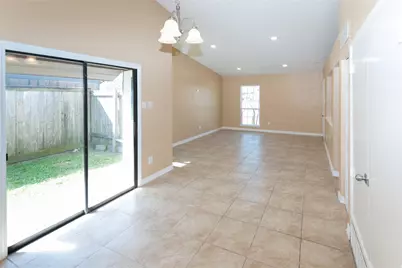 5610 Wallis Trail Court, Houston, TX 77049 - Photo 3