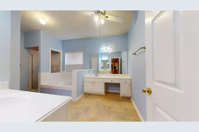 17319 Jackson Pines Drive, Houston, TX 77090 - Photo 47