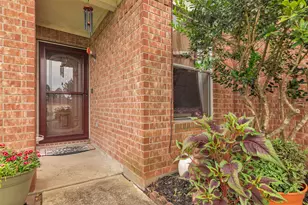 16511 Lazy Ridge Rd, Houston, TX 77053 - Photo 3