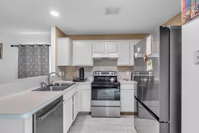 16511 Lazy Ridge Road, Houston, TX 77053 - Photo 7