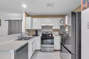 16511 Lazy Ridge Rd, Houston, TX 77053 - Photo 7