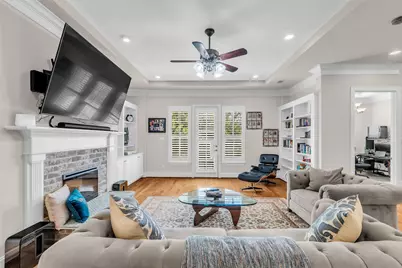 1305 Studer Court, Houston, TX 77007 - Photo 13