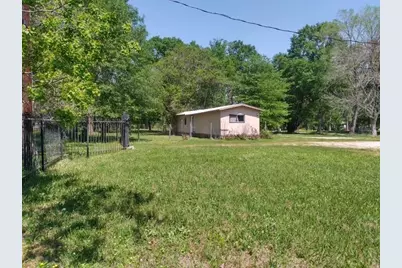 14633 Half Circle, Splendora, TX 77372 - Photo 3