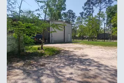 14633 Half Circle, Splendora, TX 77372 - Photo 5