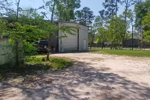 14633 Half Cir, Splendora, TX 77372 - Photo 5