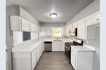 7207 Pinehook Lane, Houston, TX 77016 - Photo 5