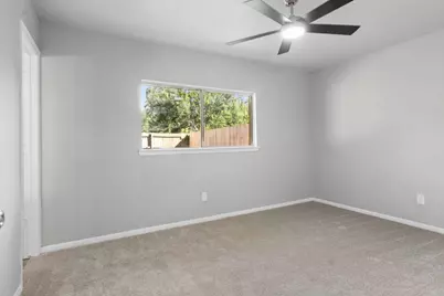 7207 Pinehook Lane, Houston, TX 77016 - Photo 13
