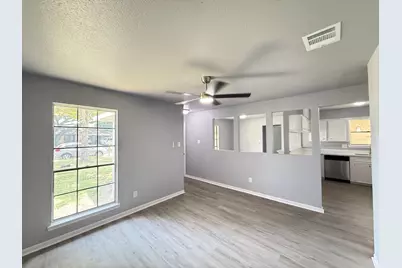 7207 Pinehook Lane, Houston, TX 77016 - Photo 3