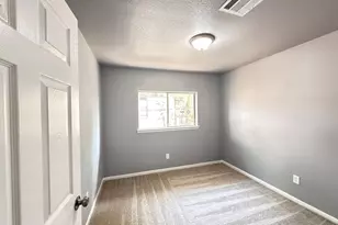 7207 Pinehook Ln, Houston, TX 77016 - Photo 21