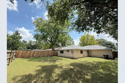 7207 Pinehook Lane, Houston, TX 77016 - Photo 23
