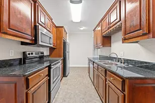 2255 Braeswood Park Dr, Houston, TX 77030 - Photo 7