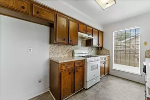 2006 Deerhurst Ln, Houston, TX 77088 - Photo 11