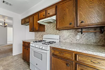 2006 Deerhurst Lane, Houston, TX 77088 - Photo 13