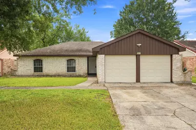 5531 Maplegate Drive, Spring, TX 77373 - Photo 1