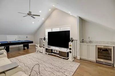 420 W 18th Street, Houston, TX 77008 - Photo 21