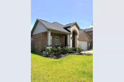 12106 Champions Forest Drive, Mont Belvieu, TX 77535 - Photo 21
