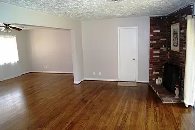 5514 Arboles Drive, Houston, TX 77035 - Photo 5