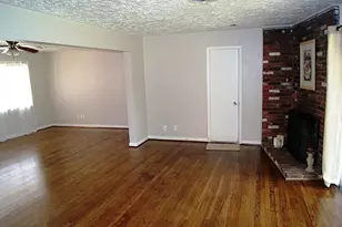 5514 Arboles Dr, Houston, TX 77035 - Photo 5