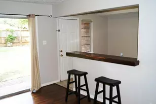 5514 Arboles Dr, Houston, TX 77035 - Photo 9