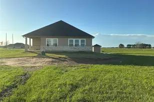 471 Buffalo Trail Trail, Angleton, TX 77515 - Photo 33