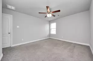 196 Chestnut Meadow Dr, Conroe, TX 77384 - Photo 11