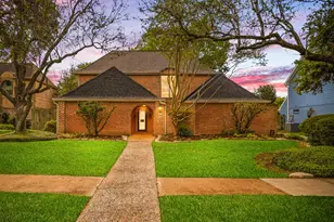 11619 Cherryknoll Dr, Houston, TX 77077 - Photo 1