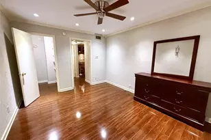606 Marshall St, Houston, TX 77006 - Photo 9