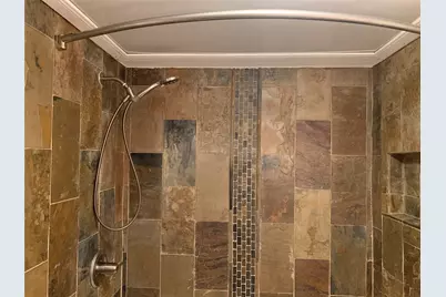 606 Marshall Street #B13, Houston, TX 77006 - Photo 13