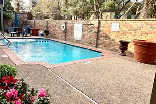 606 Marshall St, Houston, TX 77006 - Photo 19