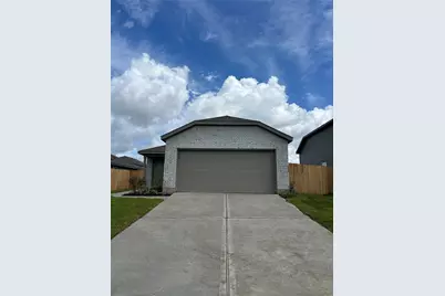 905 Constitution Drive, Bay City, TX 77414 - Photo 1