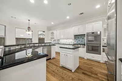 3928 Milton Street, West University Place, TX 77005 - Photo 17