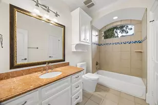 3928 Milton St, West University Place, TX 77005 - Photo 29