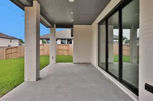2023 Playa Valencia, Conroe, TX 77459 - Photo 13