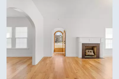 2500 Avenue E, Bay City, TX 77414 - Photo 5